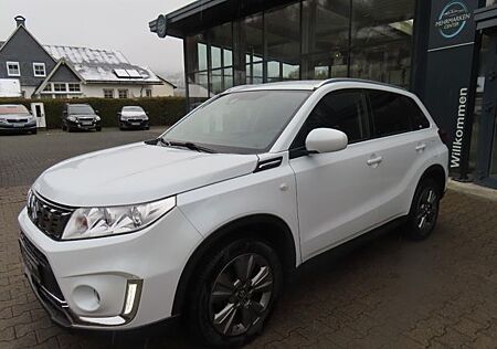 Suzuki Vitara 1.4 S 4x4 LM `17 6-G Bluetooth
