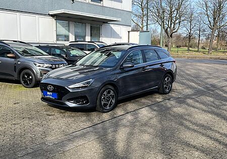 Hyundai i30 Kombi 1,5 T-GDI MHEV 48V 7DCT Style SHZ|NAVI