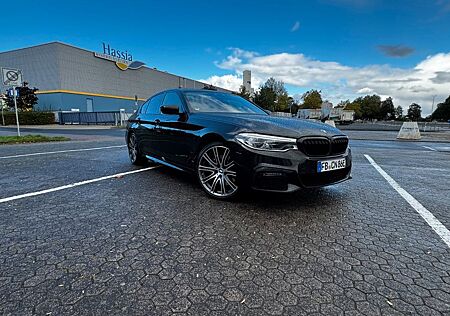 BMW 530e iPerformance M-Paket Sportpaket - Voll