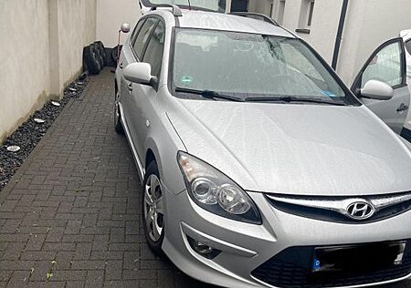 Hyundai i30 CW 1.4 Classic Classic