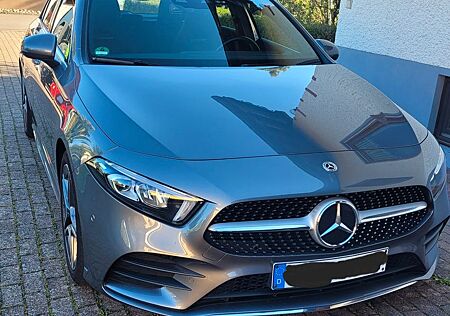 Mercedes-Benz A 220 d DCT -