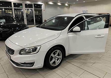 Volvo V60 Kombi Momentum