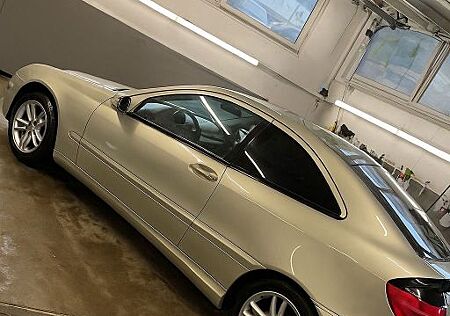 Mercedes-Benz C 180 C180 Sportcoupé -