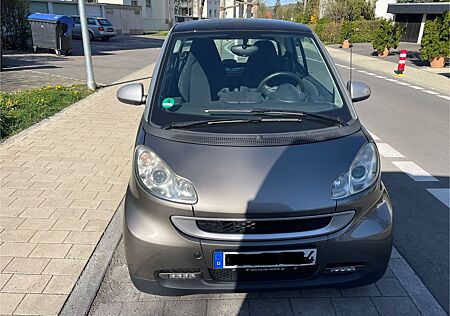 Smart ForTwo coupé 1.0 52kW mhd limited silver lim...