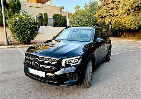 Mercedes-Benz GLB 180 gebraucht kaufen Mercedes-Benz GLB 180 d DCT - AMG line+LED+Kamera+Carplay