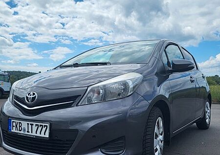 Toyota Yaris *TÜV 05-2027*NAVI*KLIMA*ANDROID AUTO