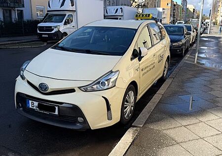 Toyota Prius + [Taxi]