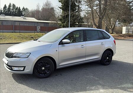 Skoda Rapid 1.2 TSI 77kW Elegance Spaceback Elegance