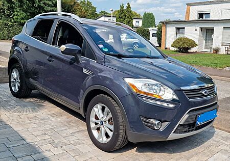 Ford Kuga 2,5 4x4 Titanium 5-tronic Titanium