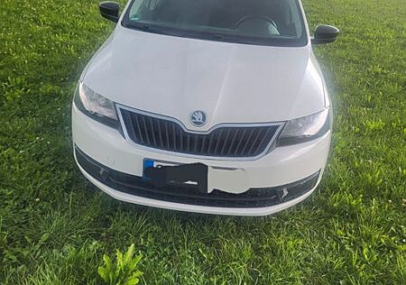 Skoda Rapid 1.4 TSI DSG Ambition Spaceback Ambition