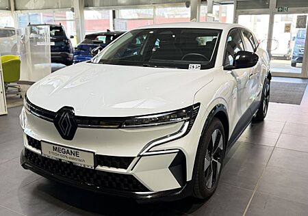Renault Megane E-Tech Equilibre EV40 130hp boost charge