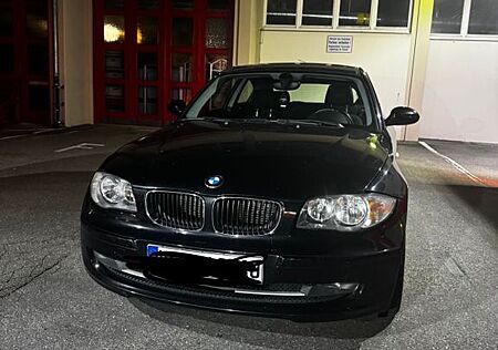 BMW 116i - Schiebedach / Anhängekupplung / TÜV Neu