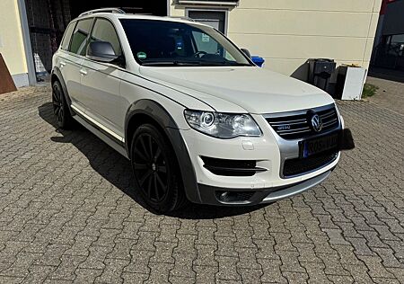 VW Touareg Volkswagen R50 V10 Diesel Neuzustand ein Hingucker