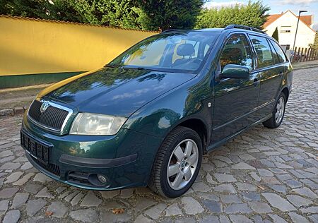 Skoda Fabia Combi 1.4 16V 74 kW Elegance,Klima, AZV