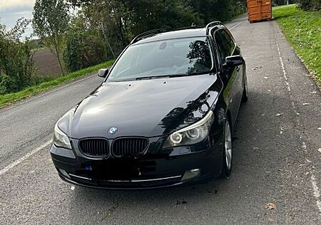 BMW 520d touring Edition Sport HUD Pano AHK BiXenon