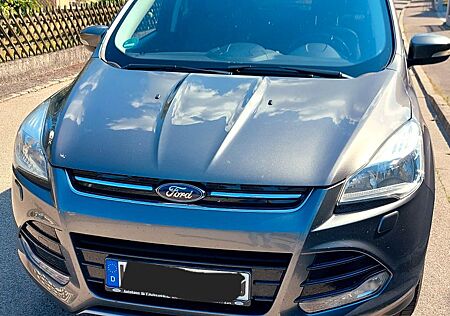Ford Kuga 2,0 TDCi 4x4 110kW Titanium PowerShift ...