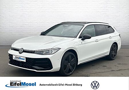 VW Passat Volkswagen R-Line 1.5 l eHybrid OPF / 85 KW (115 PS)
