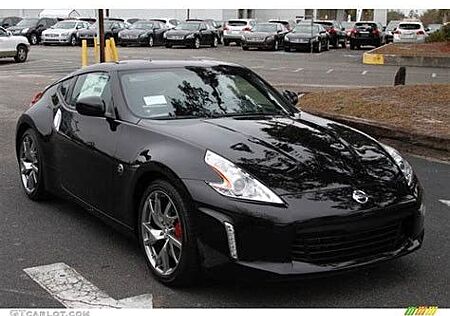 Nissan 370Z wenig Km TOP Zustand