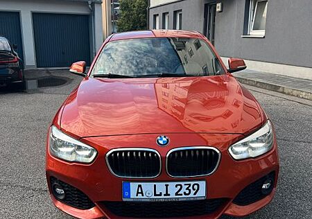 BMW 118i Sport Line Sport Line