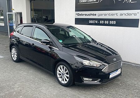 Ford Focus Lim. Titanium 1Jahr Premium Garantie