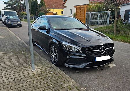 Mercedes-Benz CLA 250 4MATIC AMG LINE