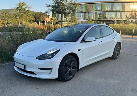 Tesla Model 3 Hinterradantrieb RWD Long Range VAT 19%