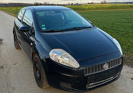 Fiat Punto 1.2 8V - TÜV NEU!!