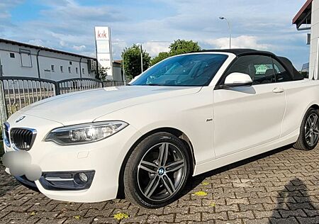 BMW 218d Cabrio Sport Line