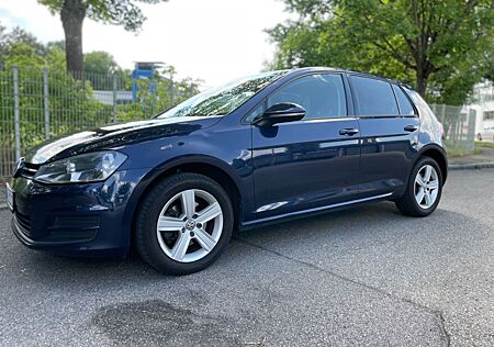 VW Golf Volkswagen 2.0 TDI 150ps Navi/StartStop