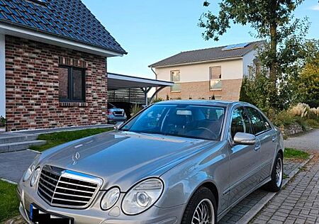 Mercedes-Benz E 220 CDI AVANTGARDE Avantgarde