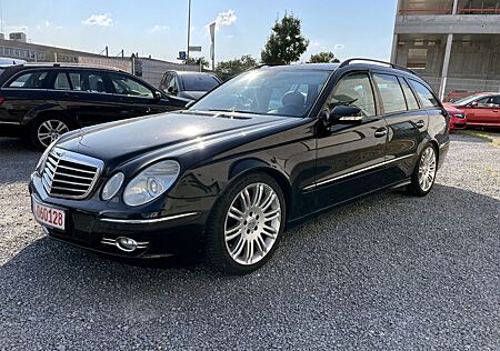 Mercedes-Benz E 220 CDI AVANTGARDE