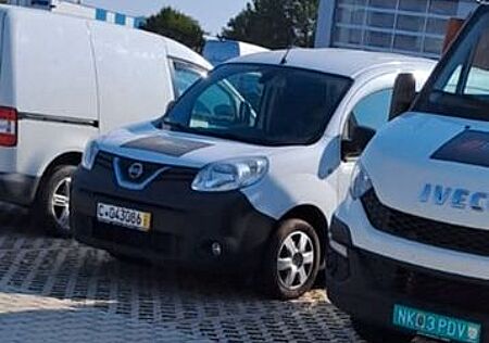 Nissan NV250