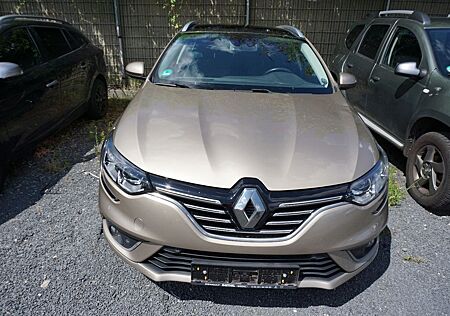 Renault Megane TCe 160 GPF Bose Edition Grandtour