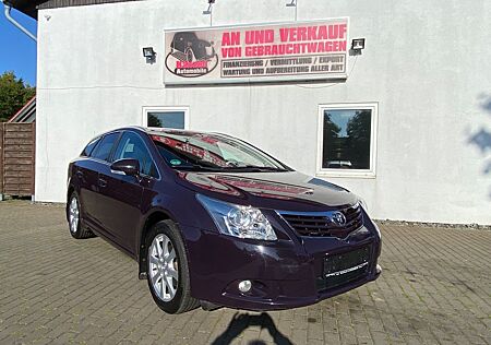 Toyota Avensis Kombi T27 Executive 1.8 Automatik /NAVI