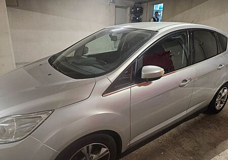 Ford C-Max 1,6TDCi 85kW Champions Edition Champio...