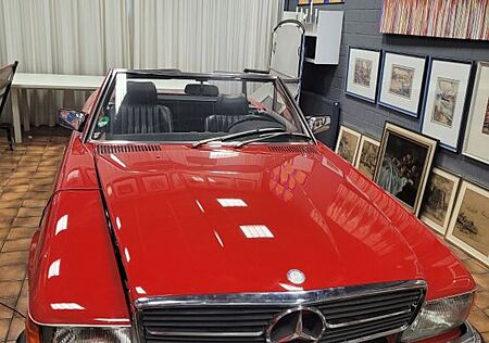 Mercedes-Benz SL 300
