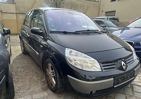 Renault Scenic Confort Authentique 1.6 16V