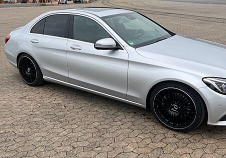 Mercedes-Benz C 250 d 4MATIC AVANTGARDE Autom. AVANTGARDE