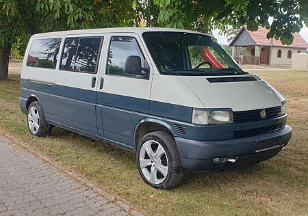 VW T4 Caravelle Volkswagen 2.5 TDI 75kW lang