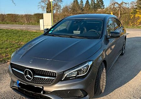 Mercedes-Benz CLA 180 Shooting Brake - AMG Line