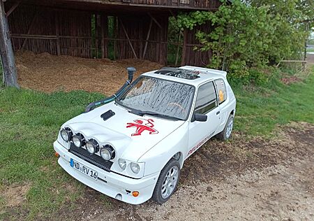 Peugeot 205 GTI Rallye Breitbau 16V
