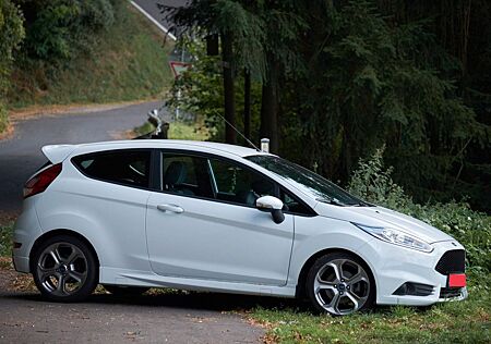 Ford Fiesta 1,6 EcoBoost ST Leder-Sport-Paket ST ...