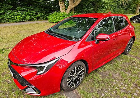 Toyota Corolla 1.8 Hybrid Team D Technik Paket Ganzjahr