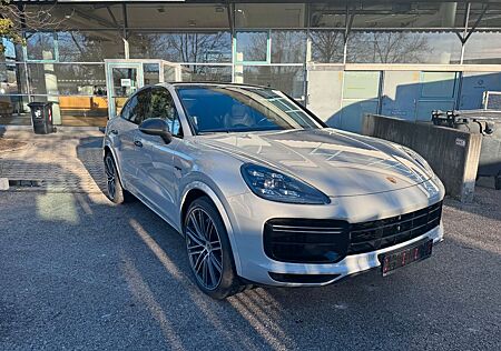 Porsche Cayenne Coupé Turbo S E-Hybrid | PCCB | PDCC | 22" |