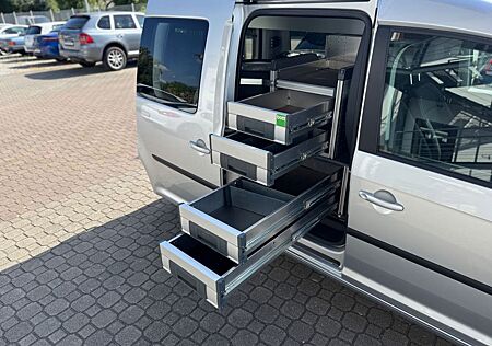 VW Caddy Volkswagen Kasten 4Motion Navi Bott Werkstattsystem