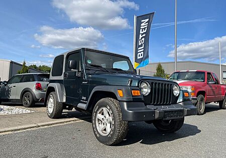 Jeep Wrangler 2.4 Tüv Klima unverbastelt kein Rost