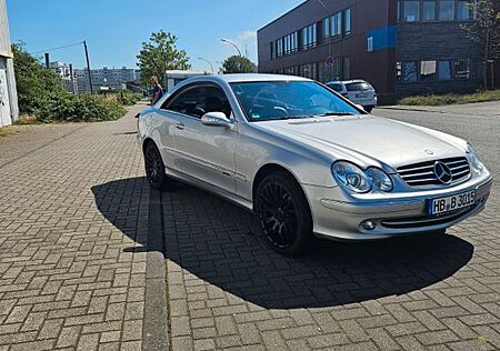Mercedes-Benz CLK 240 Avantgarde