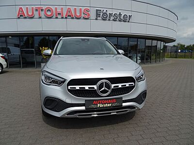 Mercedes-Benz GLA 180