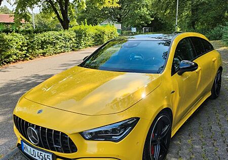 Mercedes-Benz CLA 45 AMG Shooting Brake Mercedes-AMG CLA 4...