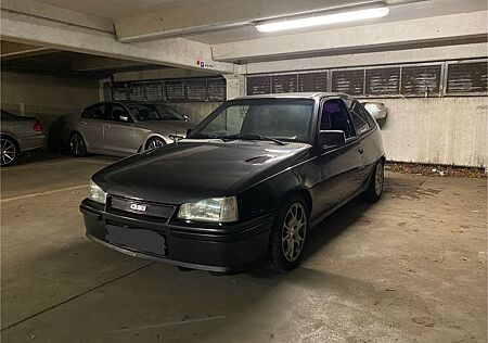 Opel Kadett GSi 16V